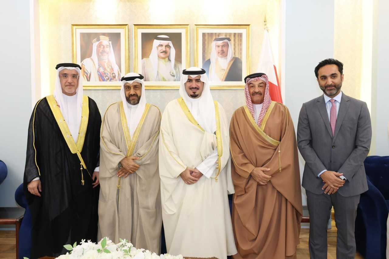 محافظ العاصمة يستقبل ضيوف المجلس الأسبوعي ويؤكد مواصلة نهج التواصل والشراكة مع الأهالي<